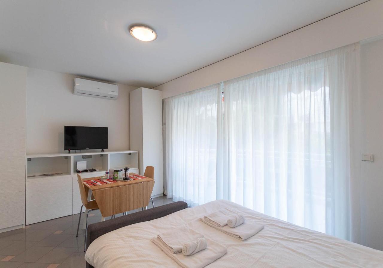 Monte Carlo Terrace Monaco Apartment โบโซเลย ภายนอก รูปภาพ