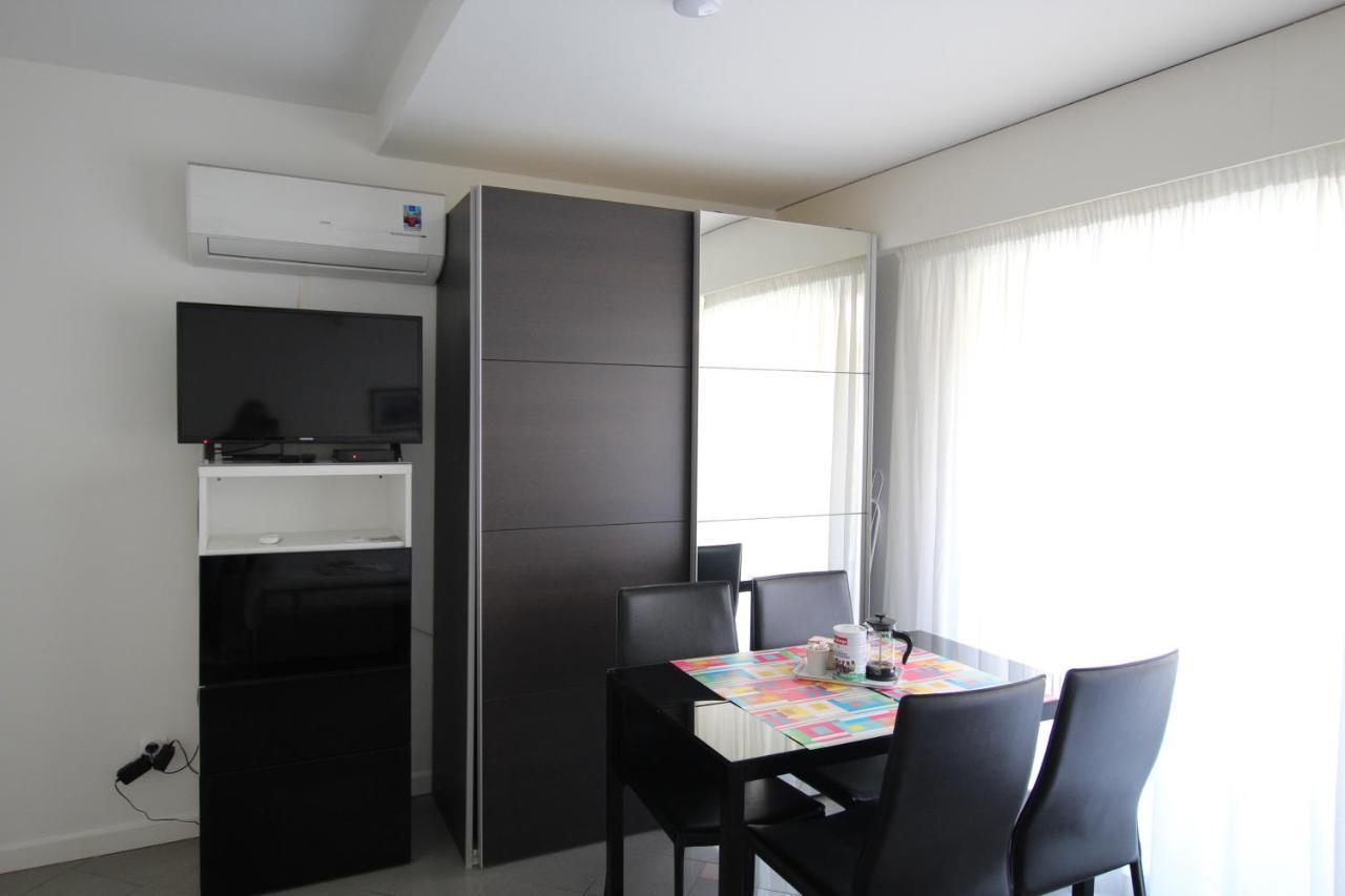 Monte Carlo Terrace Monaco Apartment โบโซเลย ภายนอก รูปภาพ